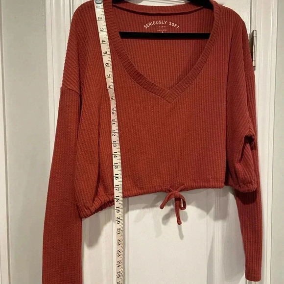 Aeropostale Deep V Long Sleeve Waffle Cropped Drawstring Seriously Soft Size XL - Picture 7 of 12
